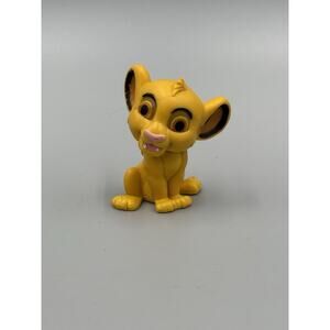 Disney The Lion King Simba Miniature 2” Figure